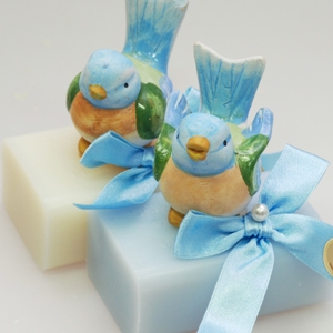 Sheep milk soap 100g, decorated with a bird, Classic/'forget-me-not' 