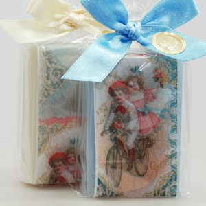 Sheep milk soap 100g, decorated with a ribbon 'Vintage' in a cellophane, Classic/'forget-me-not' 