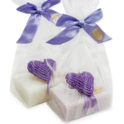 Schafmilchseife eckig 100g, dekoriert mit Perlenherz in Cello, Classic/Flieder 