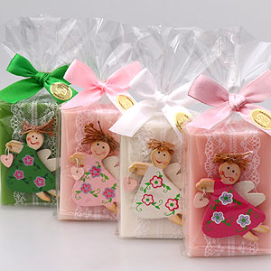 Sheep milk soap 150g, decorated with a wooden angel in a cellophane, sorted 