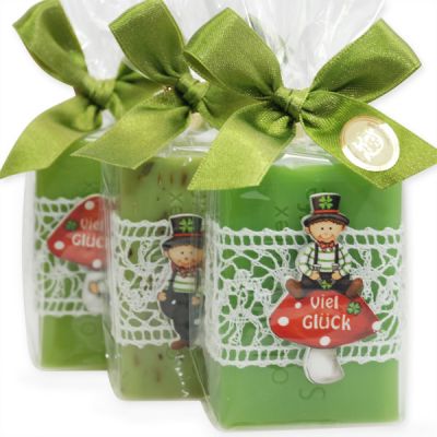 Schafmilchseife eckig 100g dekoriert mit Glücksbringer in Cello, grüner Apfel/Eisenkraut 