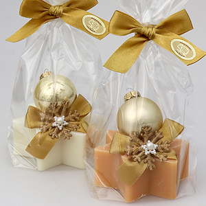 Sheep milk soap star 80g, decorated with a glass christmas ball in a cellophane, Classic/quince 