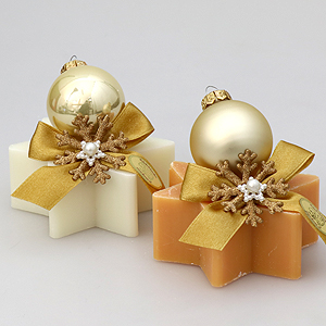 Sheep milk soap star 80g, decorated with a glass christmas ball, Classic/quince 