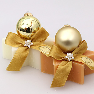 Sheep milk soap star 80g, decorated with a christmas ball, Classic/quince 