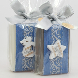 Schafmilchseife eckig 100g, dekoriert mit weihnachtliche Motive in Cello, Classic/Christrose 