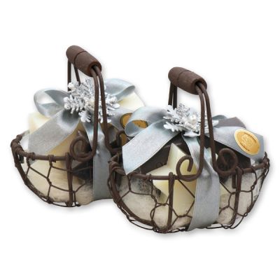 Wire basket filled with sheep milk soap square 100g and star midi 20g, decorated with a snowflake, Classic/christmas rose 