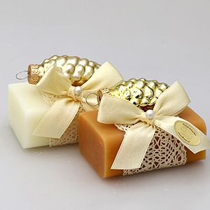 Sheep milk soap 100g, decorated with a cone, Classic/quince 
