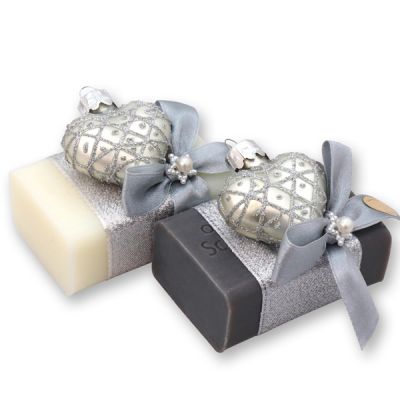 Sheep milk soap 100g, decorated with a glass heart, Classic/christmas rose 