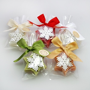 Sheep milk soap star 20g, decorated with a snowflake in a cellophane, sorted 