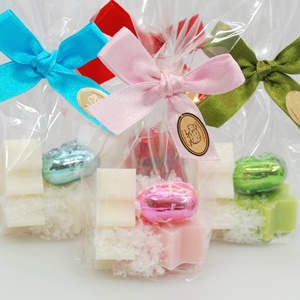 Sheep milk soap tree 16g and soap star 12g, decorated with a glass christmas star, sorted 