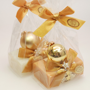 Sheep milk soap 100g, deocrated with a glass christmas ball in a cellophane, Classic/quince 