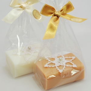 Sheep milk soap 100g, decorated with a crocheted star in a cellophane, Classic/quince 