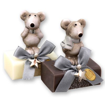 Sheep milk soap 100g, decorated with a mouse, Classic/christmas rose 