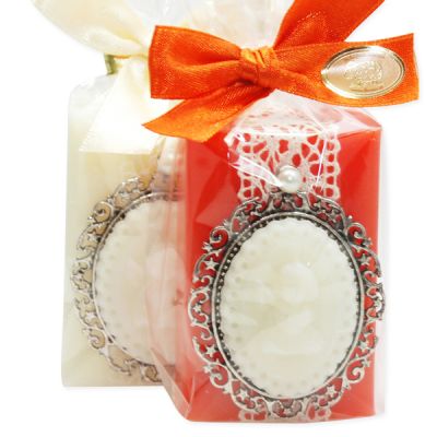 Schafmilchseife eckig 100g, dekoriert mit Seifen Medaillon 7,5g in Cello, Classic/Blutorange 