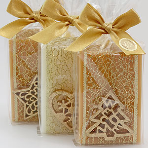 Sheep milk soap 150g, decorated with christmas decorations in a cellophane, Classic/quince 